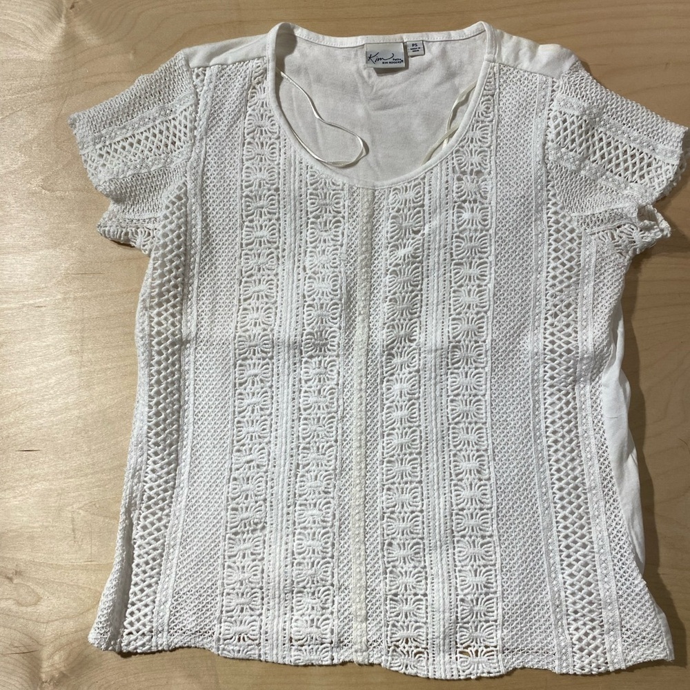 Kim Rogers White Crochet Short Sleeve Top PS (QK)